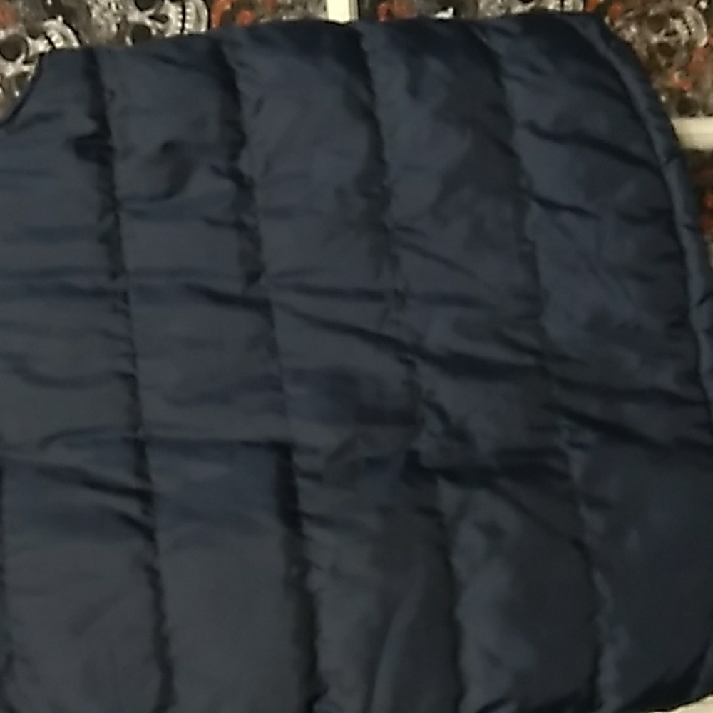Old Navy Reversible puffer vest men's med - Picture 4 of 8